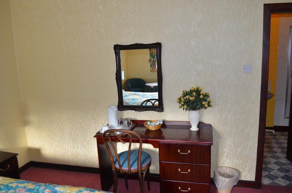 Achilty Guest House Contin Екстер'єр фото