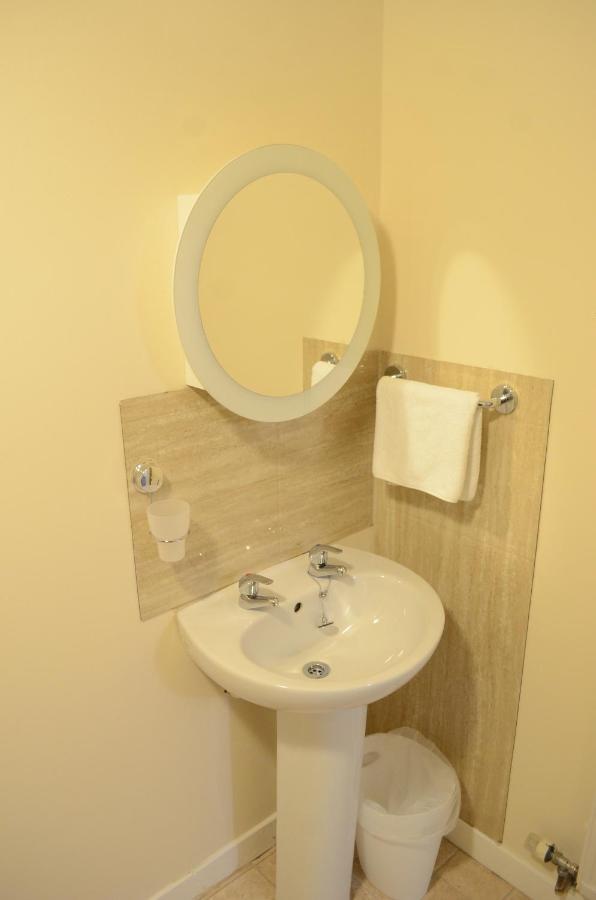 Achilty Guest House Contin Екстер'єр фото